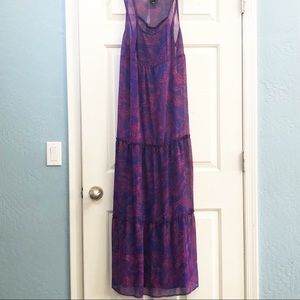 💥 2/$10!! Tiered Maxi Dress